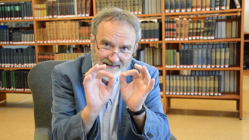 Rendhagyó Irodalomóra - A semmiből világokat Hévíz